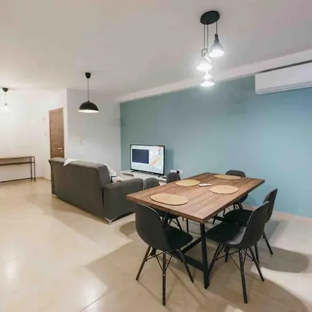 The Getaway Apartamento St. Paul's Bay