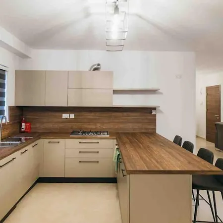 The Getaway * St. Paul's Bay